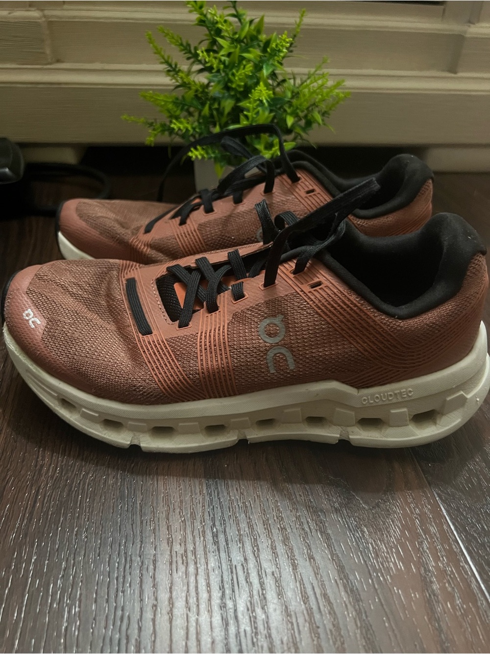 On Cloud Cloudgo Women’s Running Shoes – Size US 7 / EU 38